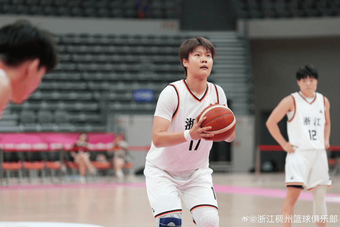 浙江女篮取 浙江女篮取