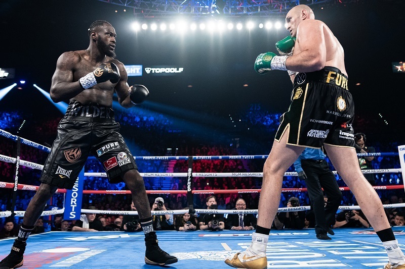 他的商业触 他的商业触